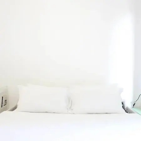 Cozy In Milan, In The Best Position. Милан
